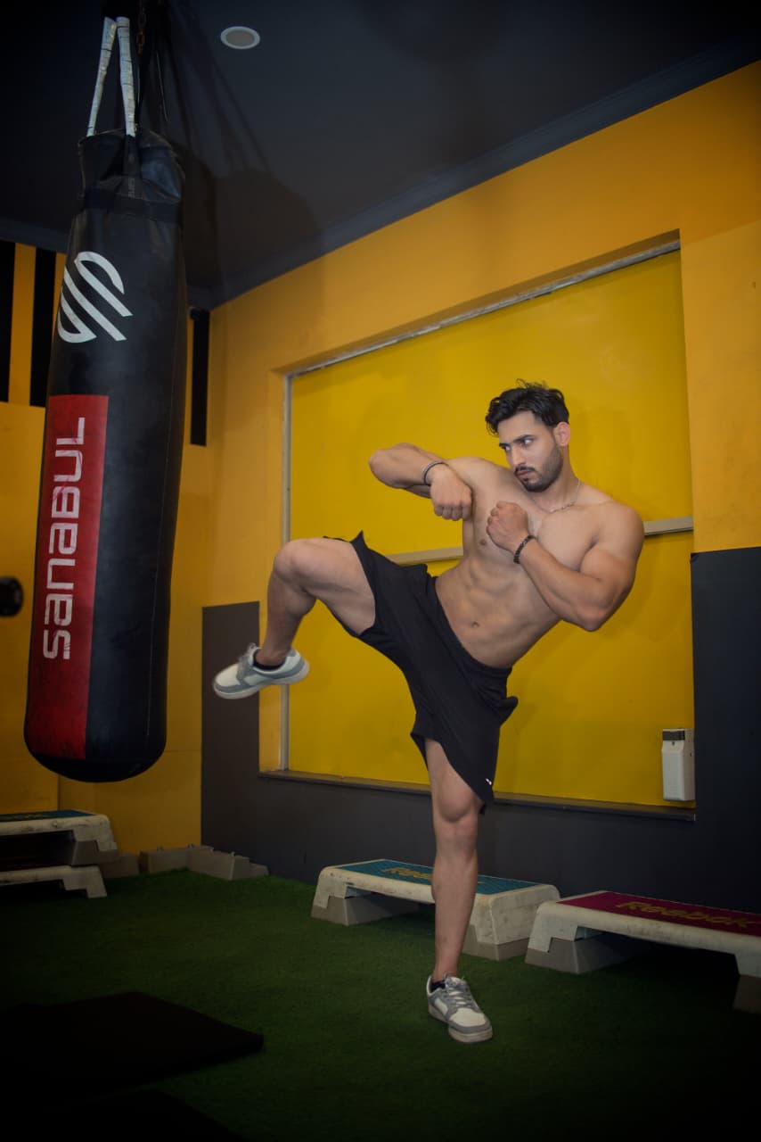 MH Men's Training Shorts – Lightweight Gym Activewear UK